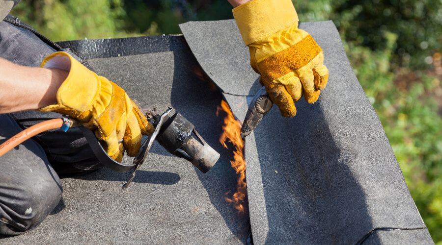 Professional gutter cleaning in Fair Haven, MI